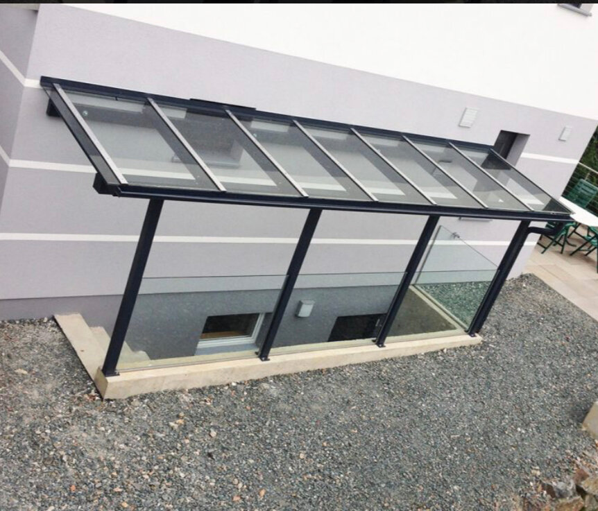 Kellerzugang mit Überdachung von Metallbau Eichenseher in Burglengenfeld